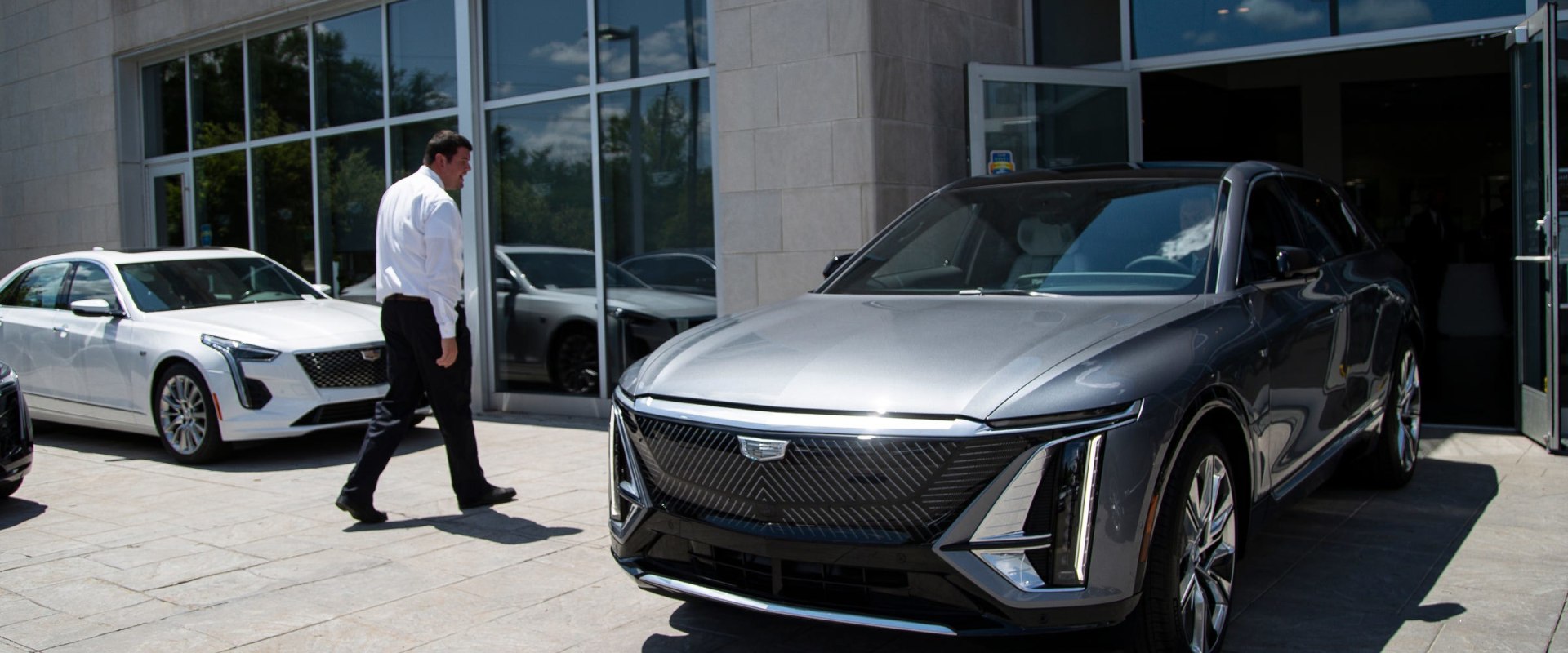 Unsecured Loans for New Cadillacs: What You Need to Know